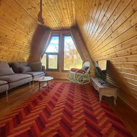 Rubicon Cabins Secaria Ngoại thất bức ảnh