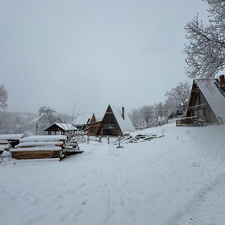 Rubicon Cabins Secaria Ngoại thất bức ảnh