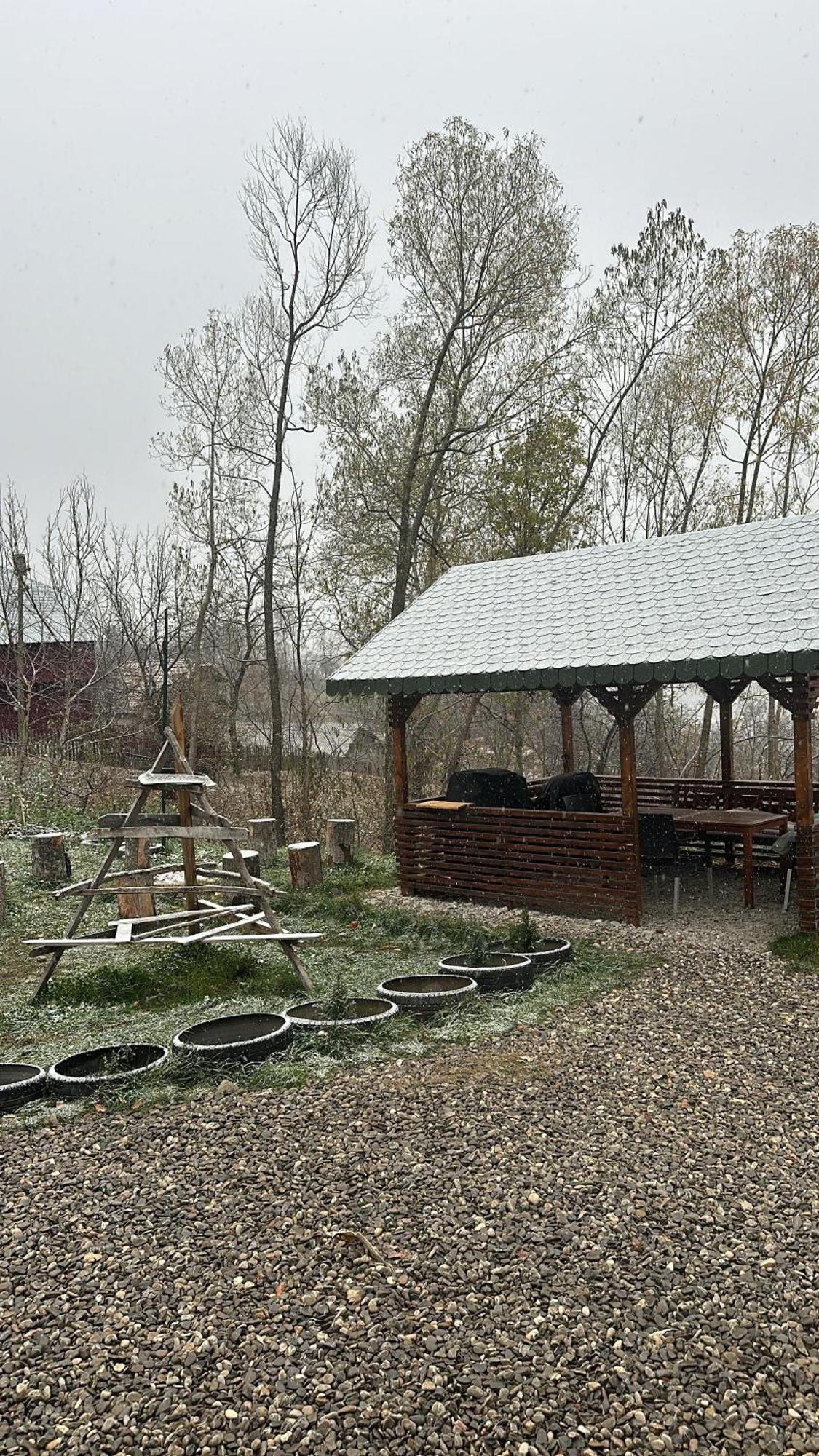 Rubicon Cabins Secaria Ngoại thất bức ảnh